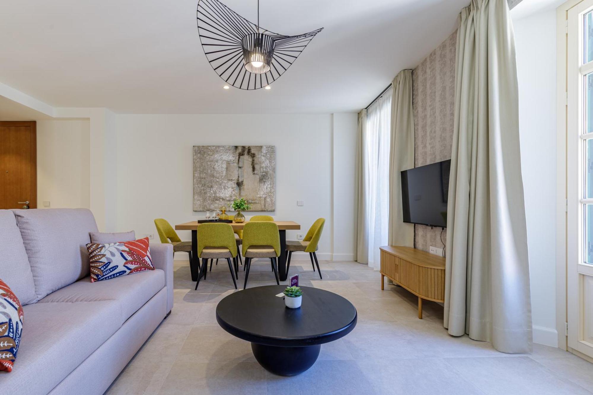 Plaza Del Siglo Suites & Boutique Apartments By Caleta Homes مالقة المظهر الخارجي الصورة