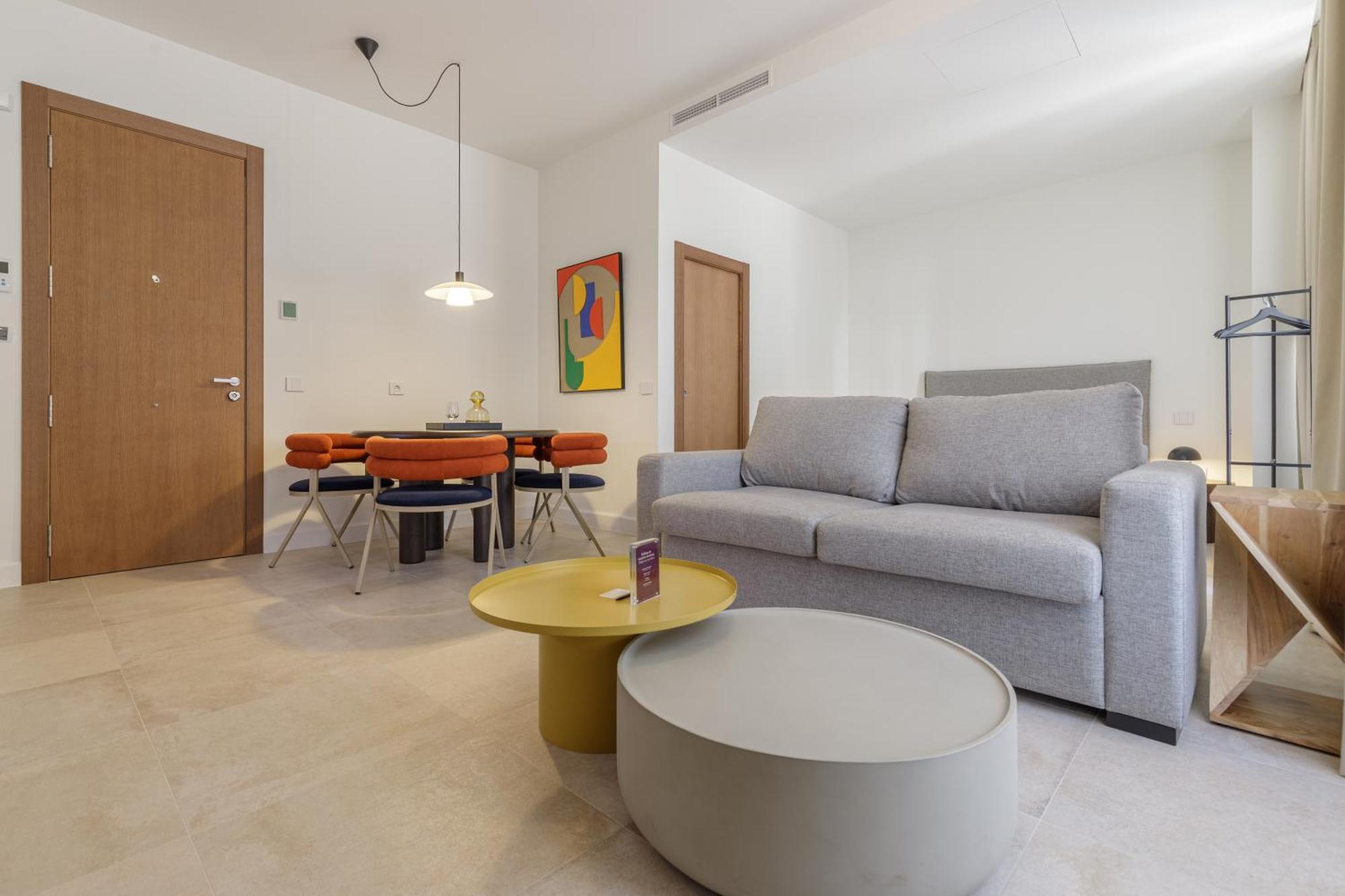 Plaza Del Siglo Suites & Boutique Apartments By Caleta Homes مالقة المظهر الخارجي الصورة