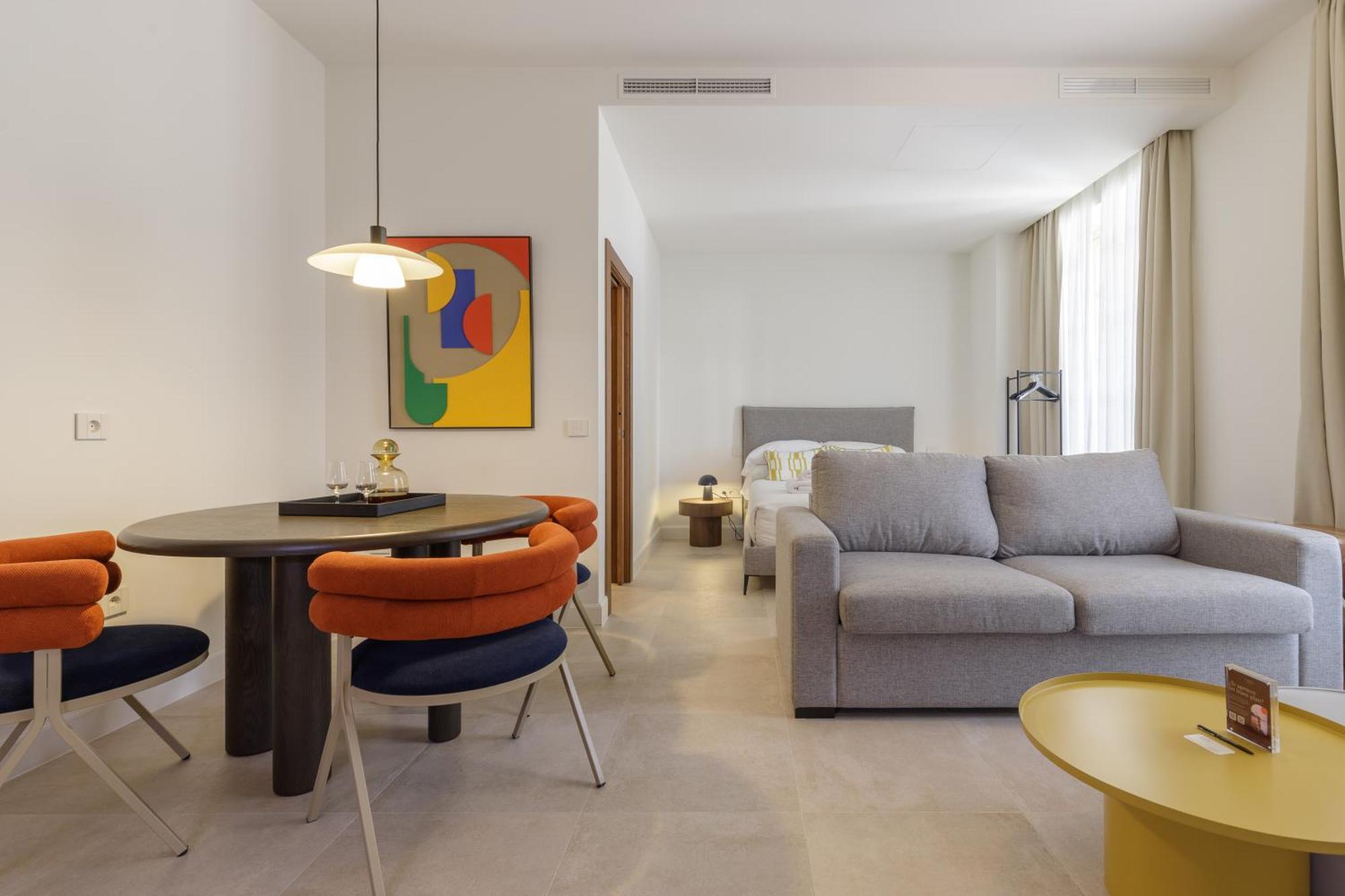 Plaza Del Siglo Suites & Boutique Apartments By Caleta Homes مالقة المظهر الخارجي الصورة
